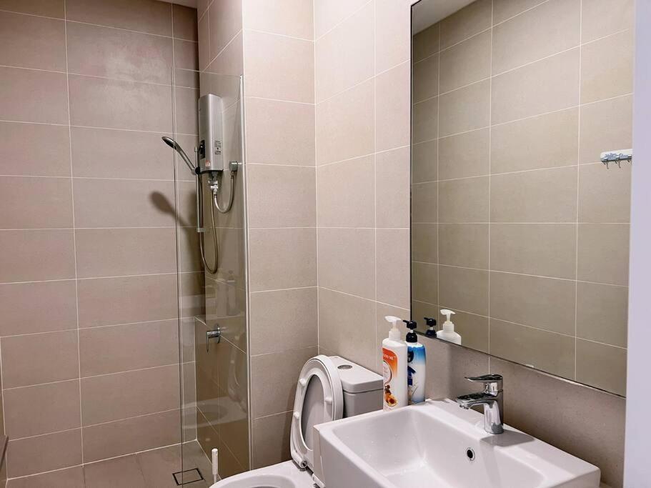Ample 2br 4px Seputeh @ Near Midvalley & Garden Mall, Old Klang Road Pangsapuri Kuala Lumpur